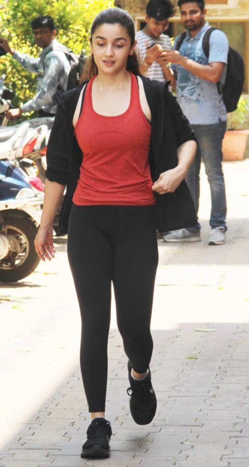 [In Pics] Alia Bhatt Gym wear Look - 0