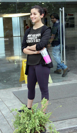 [In Pics] Alia Bhatt Gym wear Look - 1