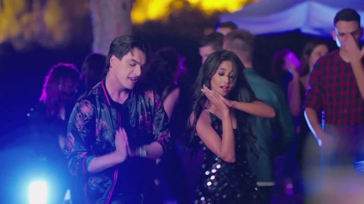 [IN PICTURES] Yeh Rishta Kya Kehlata Hai: Kartik And Naira's Romantic Couple Dancing Moments 4