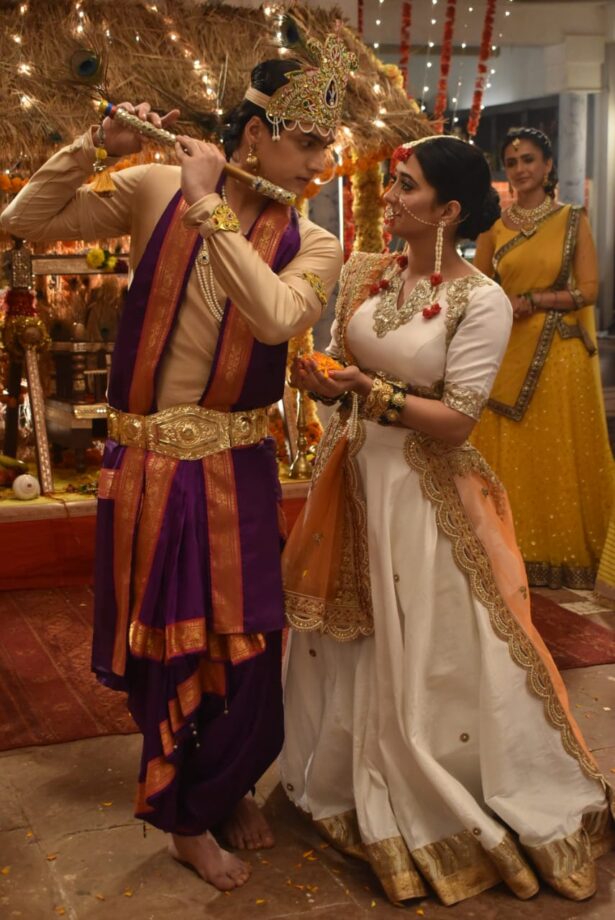 [IN PICTURES] Yeh Rishta Kya Kehlata Hai Spoiler Alert: Kartik and Naira celebrate Janmashtami - 1