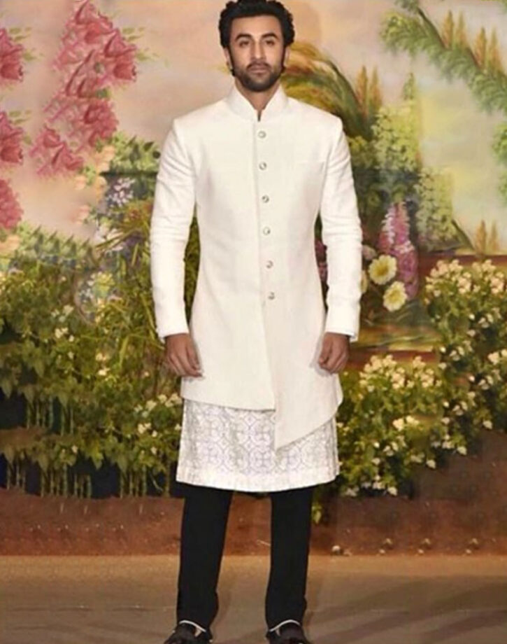 Kurta To Sherwani: 4 Times Kartik Aaryan, Vicky Kaushal, Ranbir Kapoor Give Ethnic Inspiration For Every Indian - 4