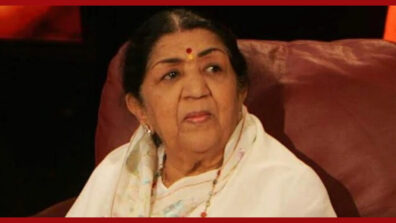 These Lata Mangeshkar’s Lyrics Are Best For WhatsApp Status