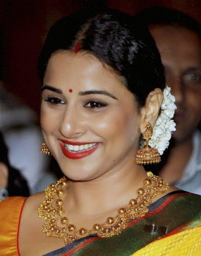 Necklace Designs Ideas: Take Cues From Anushka Sharma And Vidya Balan’s Trendy And Stylish Neck Designs - 5