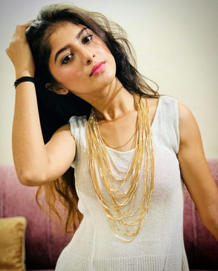 Necklace Designs Ideas: Take Cues From Avneet Kaur, Arishfa Khan, Ashnoor Kaur’s Trendy And Stylish Necklace Designs - 4