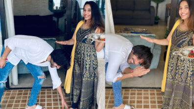 Raksha Bandhan Special: Funny Kartik Aaryan seeks blessings from his sister