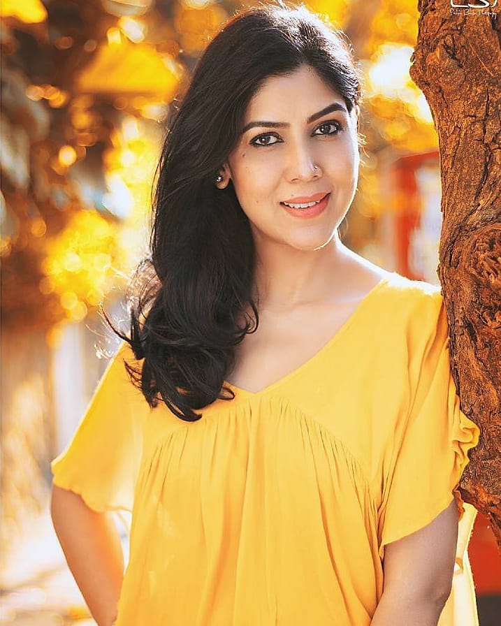 Ram Kapoor's Co-Star Sakshi Tanwar's Beauty Looks Will Inspire You 833562