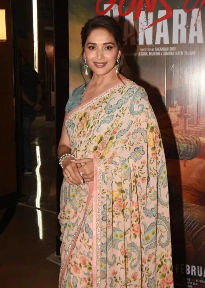 Kajol, Madhuri Dixit & Vidya Balan’s Most Gorgeous Saree Looks for Ethnic Fashion Inspiration - 3