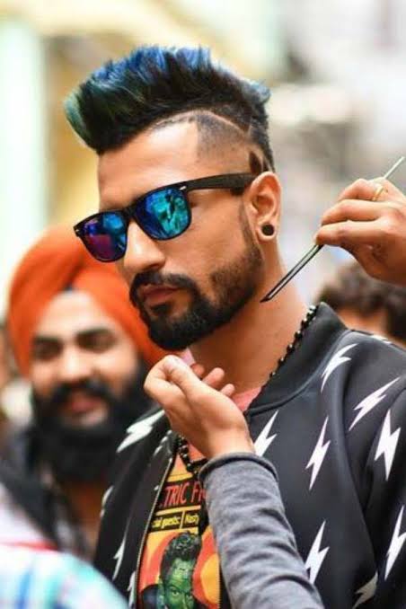 Ranveer Singh, Hrithik Roshan, Vicky Kaushal, Salman Khan’s Best Haircuts To Try Right Now 1