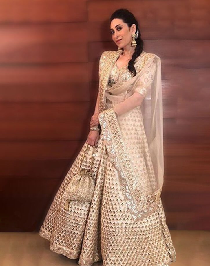 See Pics: How Karisma Kapoor Inspired Us To Wear Manish Malhotra Collection - 0