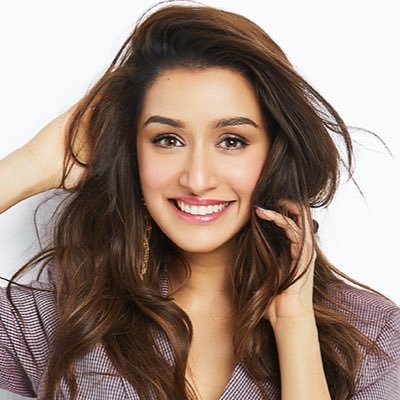 Shraddha Kapoor: The Secret Of Glowing Skin Of Bollywood Actress - 0