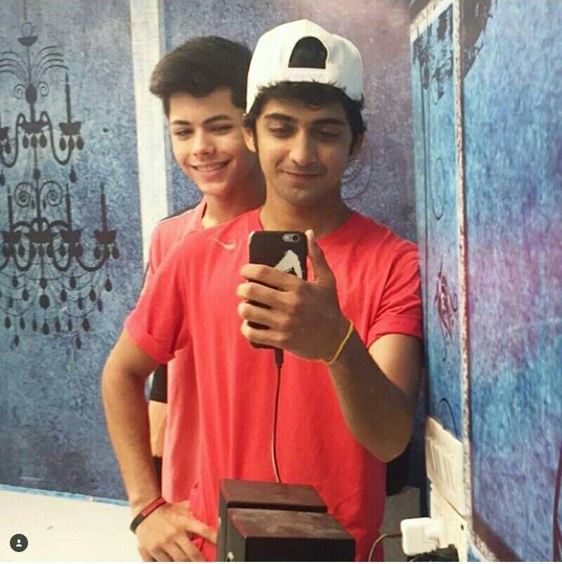 Siddharth Nigam And Sumedh Mudgalkar’s SPECIAL BFF Moments And THESE Pictures Are Proof - 3