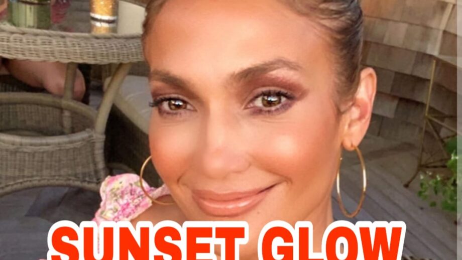 'Sunset Glow' - Jennifer Lopez sets the internet on fire with her latest selfie