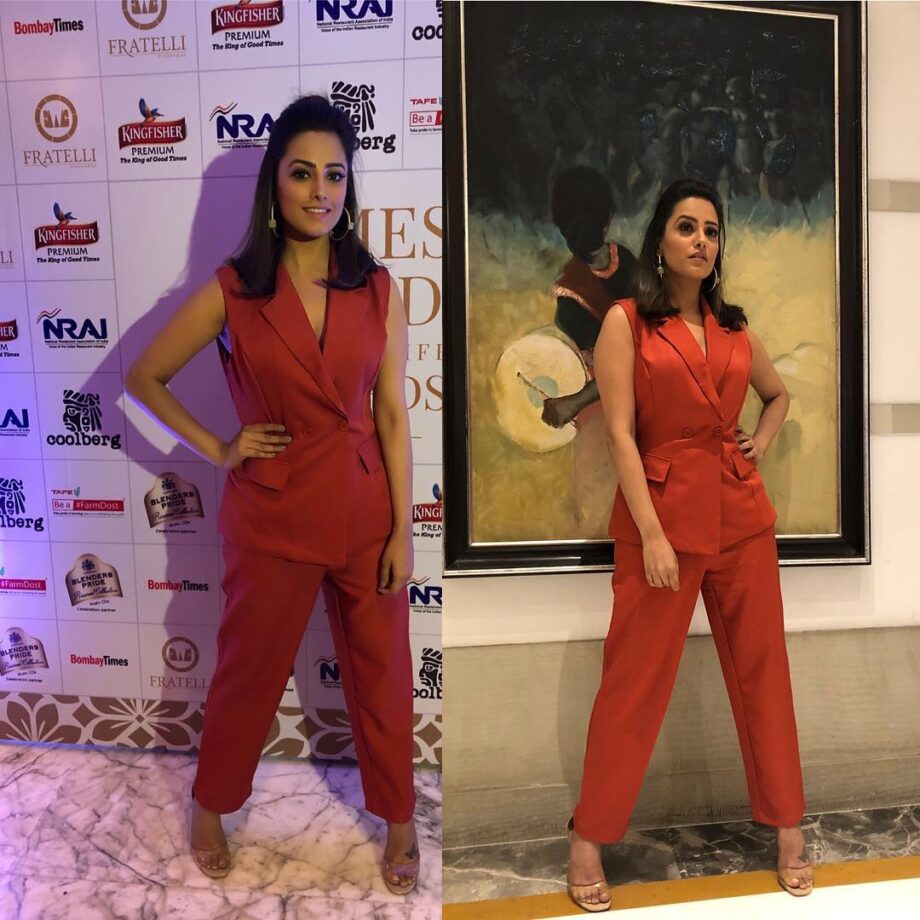 Take Fashion Inspiration From Anita Hassanandani’s 5 Most Special Red Carpet Looks - 1