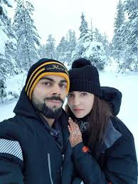 Virat Kohli And Anushka Sharma’s Best Outdoor Selfie Moments - 1