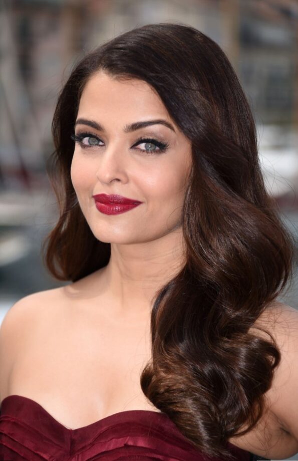 Want Shiny And Healthy Hair Like Aishwarya Rai Bachchan And Sushmita Sen? Try These 3 Hair Care Tips - 1