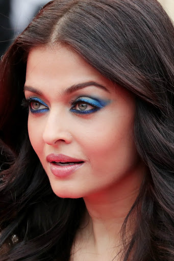 Aishwarya Rai Bachchan’s Beauty Evolution Will SHOCK You - 3