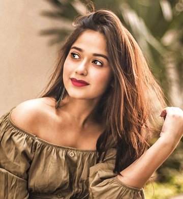 Avneet Kaur, Ashi Singh And Jannat Zubair’s Beauty Tricks To Get Your Crush’s Attention - 5