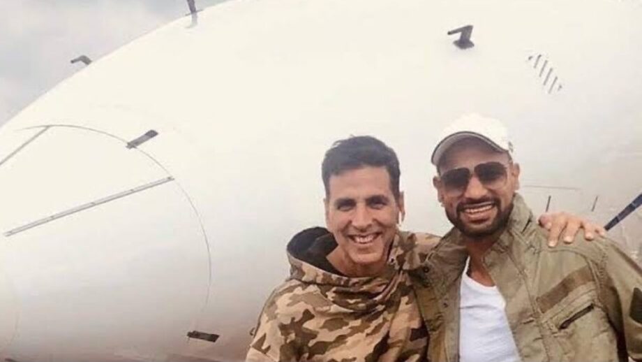 Best wishes on your birthday pajhi - Shikhar Dhawan's special birthday wish for Akshay Kumar