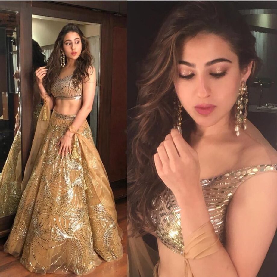 Disha Patani, Sara Ali Khan To Kiara Advani: Celebs In GOLDEN Hot Looks - 3