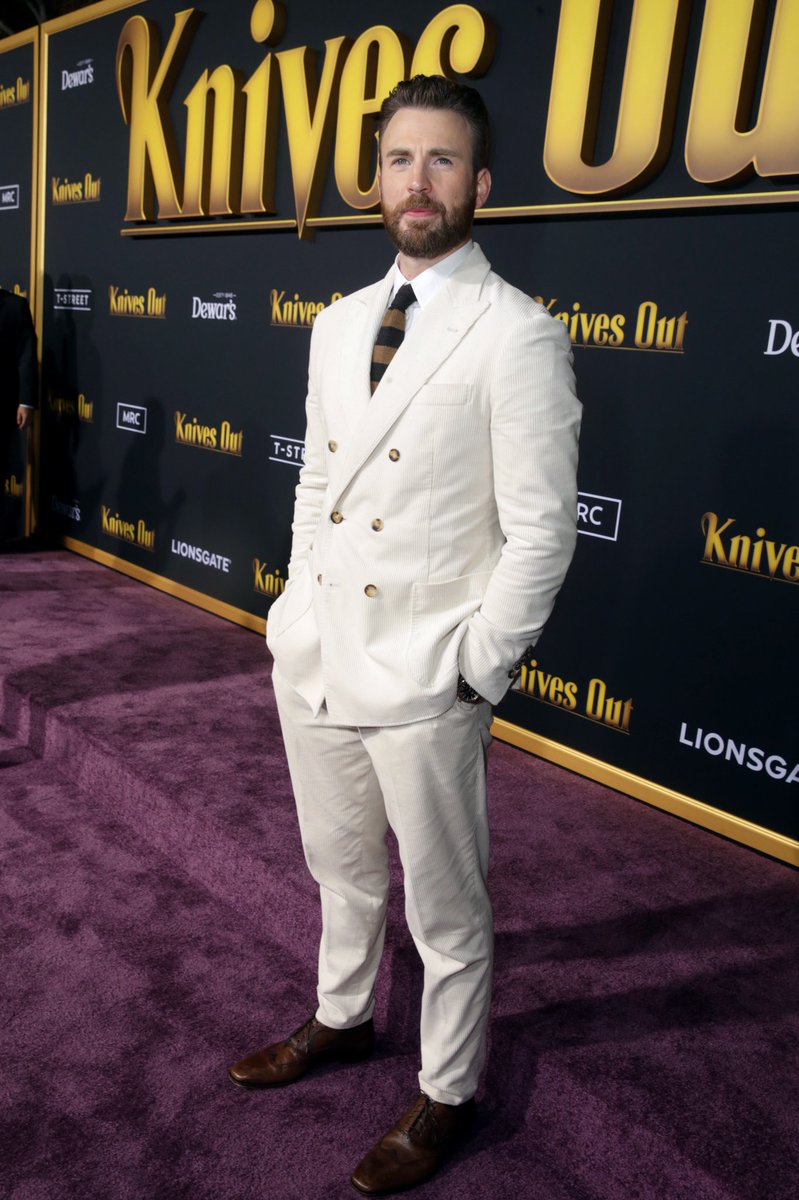 From White To Black: Colourful Suit Looks From Chris Evans 2