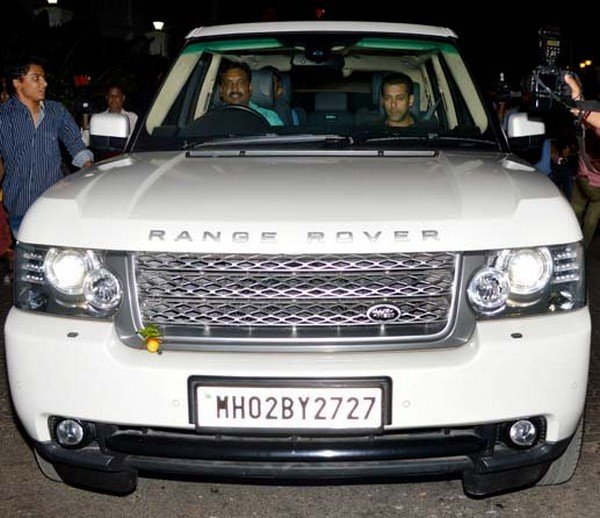 Here Are The Cars Owned By Shah Rukh Khan And Salman Khan - 1