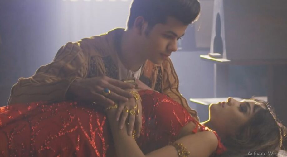 Hotness Alert: When Siddharth Nigam and Ashi Singh looked smoking hot on-screen together - 0