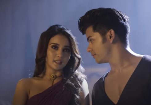 Hotness Alert: When Siddharth Nigam and Ashi Singh looked smoking hot on-screen together - 1