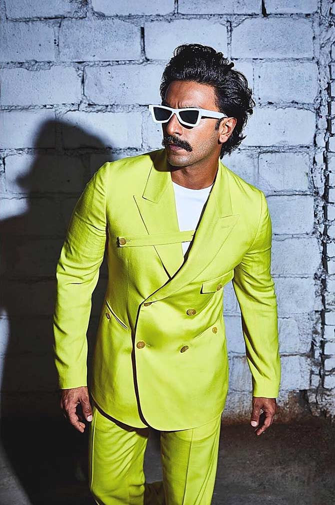 In NEON: 5 Looks Of Ranveer Singh That We Can't Miss 1