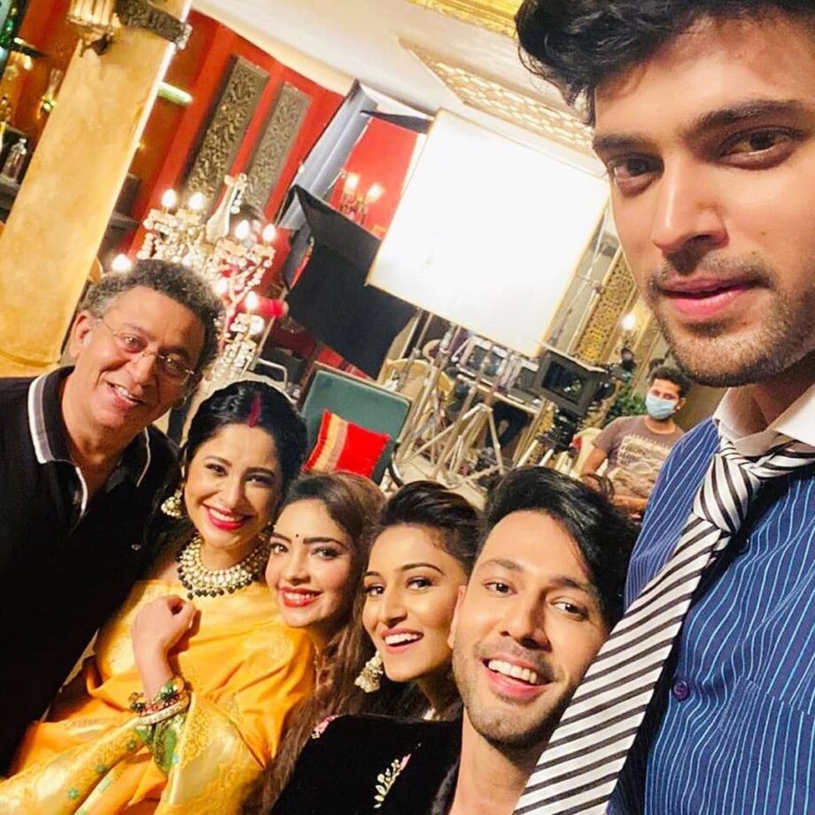 It’s all over: Erica Fernandes and Parth Samthaan’s final nostalgic moments from Kasautii Zindagi Kay - 5