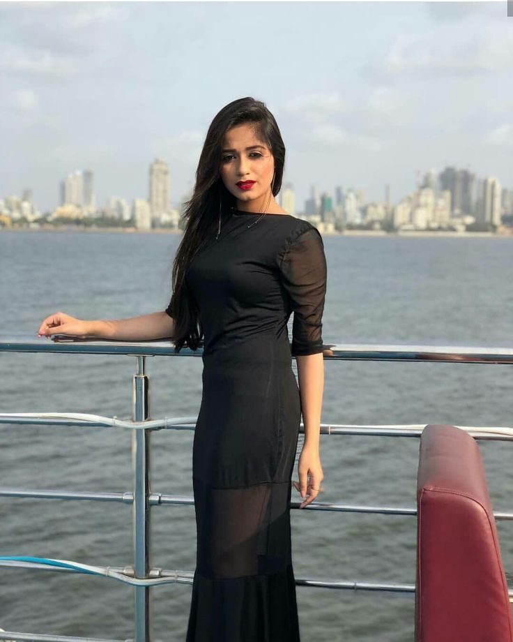 Jannat Zubair, Ashnoor Kaur, Aashika Bhatia: Who Flaunts Figure The Best In Black Satin Outfit? - 1