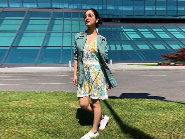 Know-How Bhumi Pednekar, Kiara Advani And Yami Gautam Make A Statement In Floral Outfits - 5