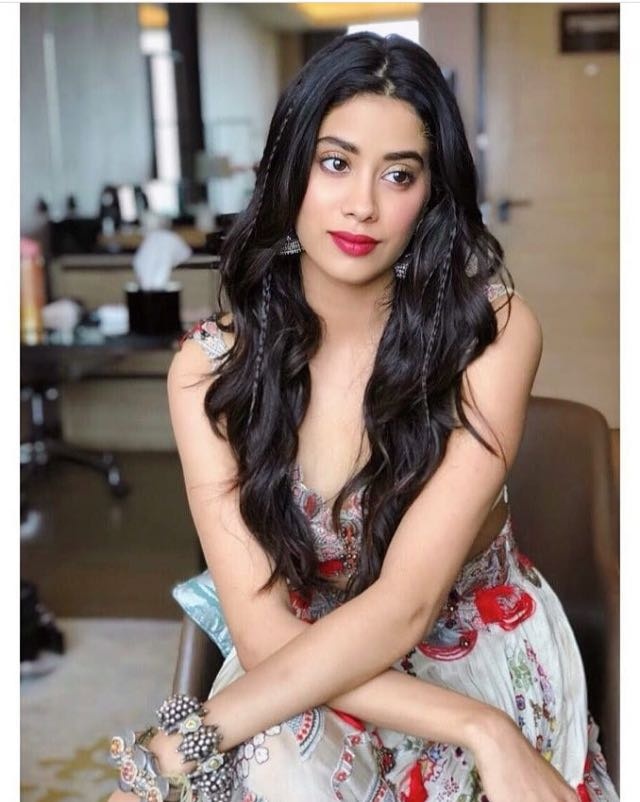 Makeup Inspiration: How To Copy Janhvi Kapoor’s Makeup Style? - 1