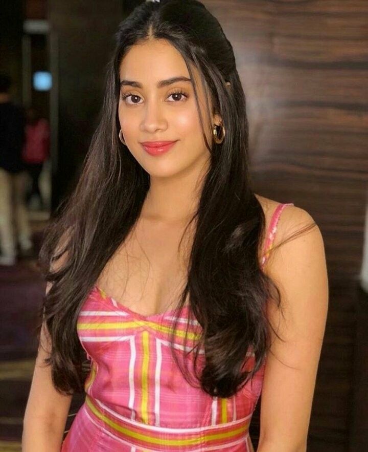 Makeup Inspiration: How To Copy Janhvi Kapoor’s Makeup Style? - 4