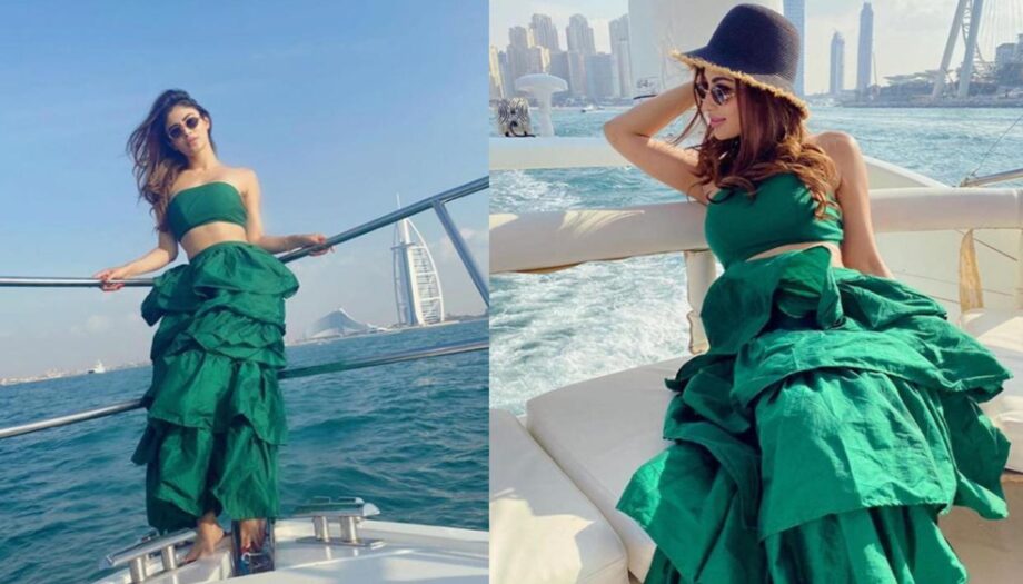 Naagin Fame TV Hottie Mouni Roy’s Amazing Hat Collection Is Perfect For Vacay Look - 2