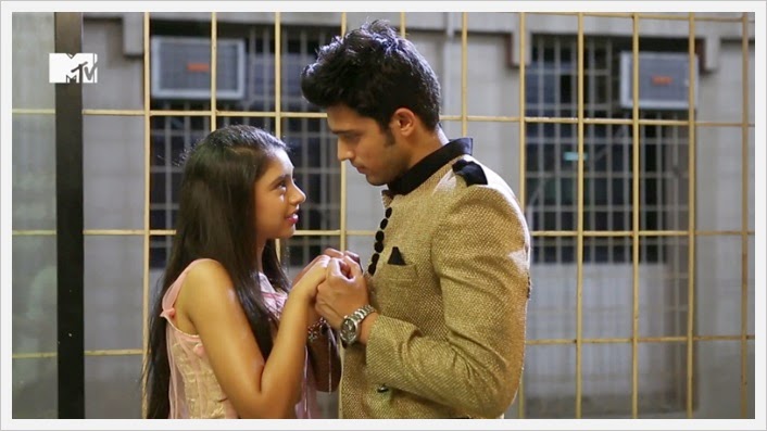 Romantic Unseen Love Scenes Of Manik-Nandini From Kaisi Yeh Yaariaan 5