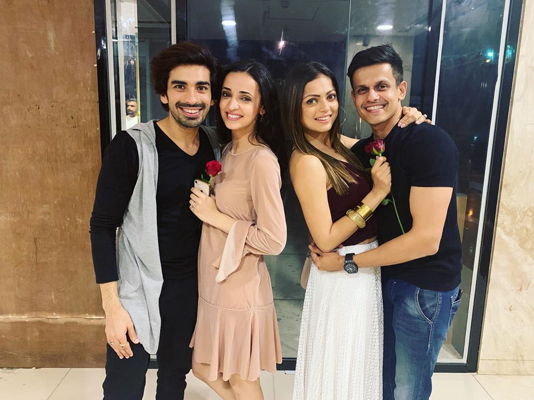 Sanaya Irani and Drashti Dhami Unseen BFF Moments 1