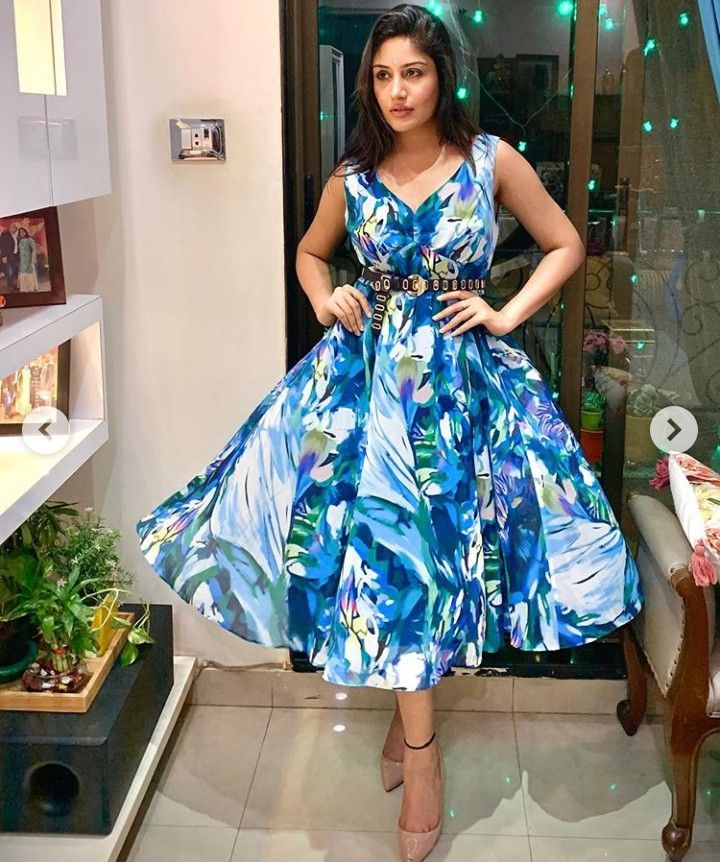 Surbhi Chandna’s Oversize Looks Are GORGEOUS! - 3