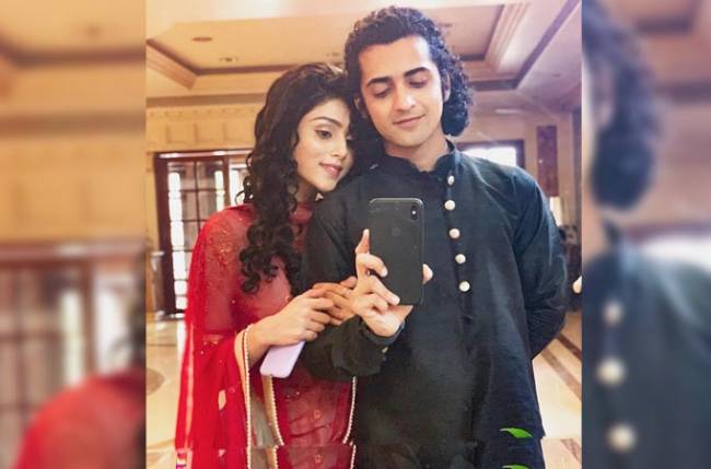 Times When Sumedh Mudgalkar Showed His Care For Mallika Singh 1