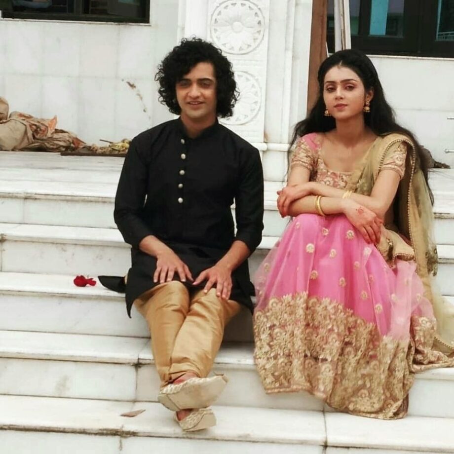 Sumedh Mudgalkar and Mallika Singh candid pictures for fans - 5