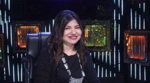 Without my mother I feel very weak emotionally, there is a huge vacuum: Alka Yagnik
