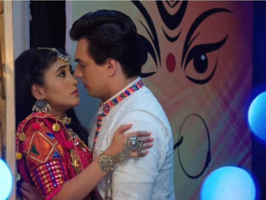 Yeh Rishta Kya Kehlata Hai: Kaira In Romantic Dream Sequence - 0