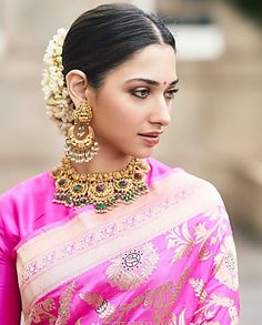 5 Classy Statement Necklace Designs To Copy For Your Big Day - 1