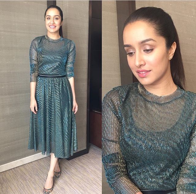 Are You A Fan Of Minimalistic Style? Alaya F, Shraddha Kapoor, And Kriti Sanon Will Help You Look Elegant - 2