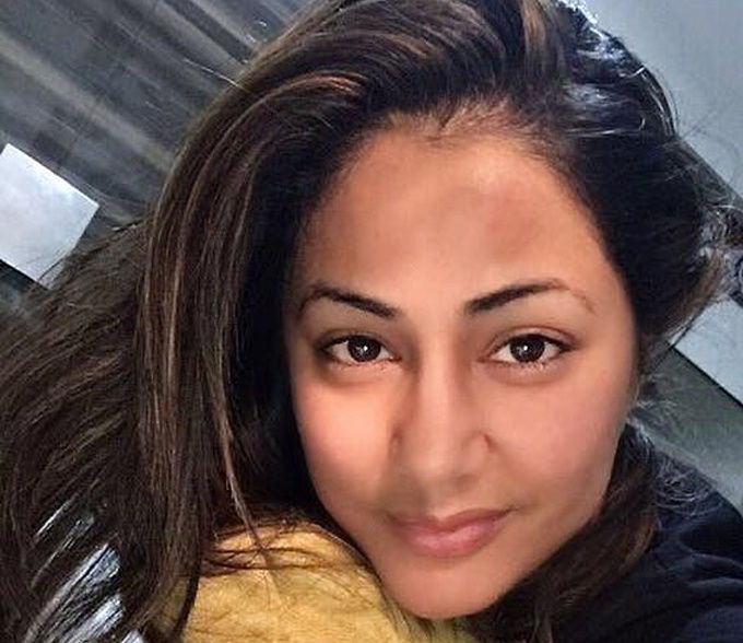 Check out: Hina Khan no make-up looks - 4