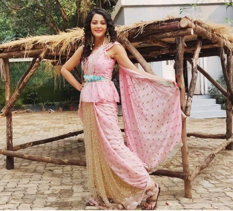 Diwali Collection: Kaveri Priyam, Sanaya Irani And Nia Sharma's Trendy ...