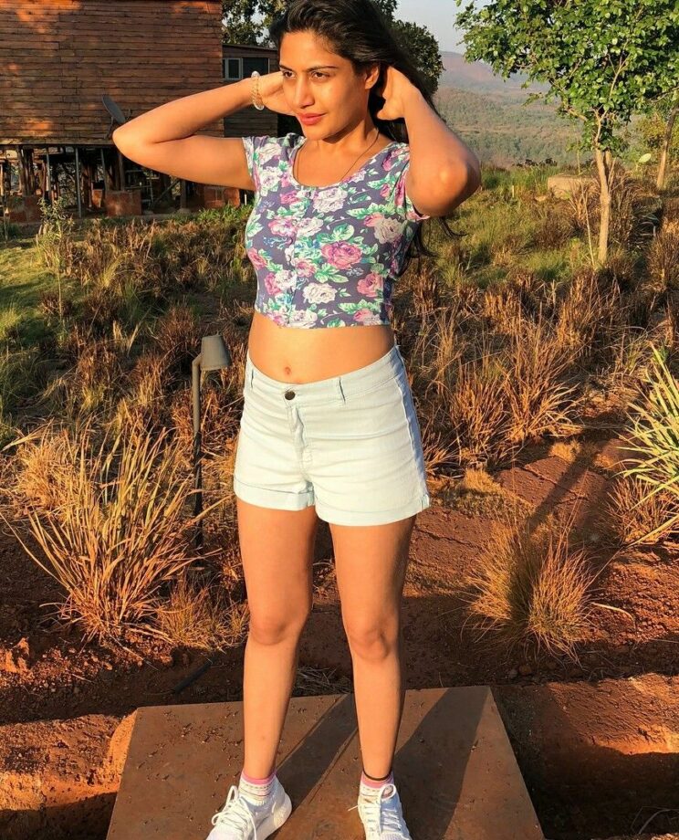 Here Are The Hottest Photos Of Surbhi Chandna In Crop Tops To Raise Temperature - 0