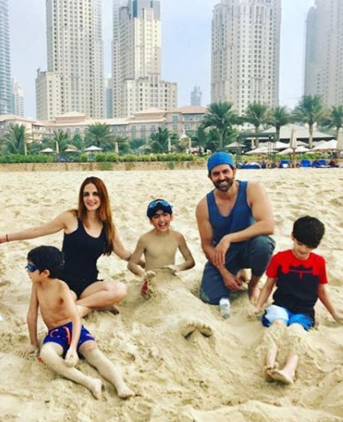 Hrithik Roshan And Sussanne Khan’s Parenting Skills REVEALED - 0