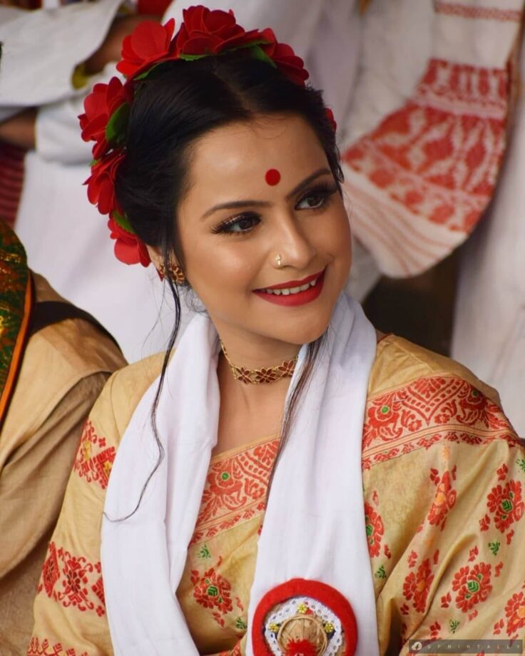 Learn Assam Fashion Style From Assamese Actress Himakshi Kalita - 0