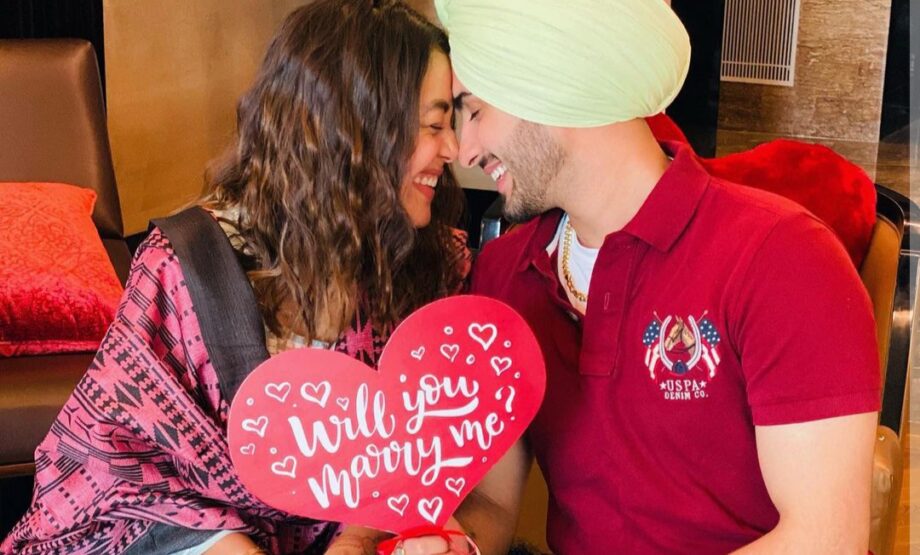 “Life is more beautiful with You”, When Rohan Preet Singh proposed Neha Kakkar