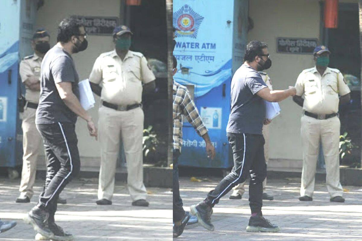 Payal Ghosh #MeToo controversy: Anurag Kashyap SPOTTED at Versova Police Station for questioning